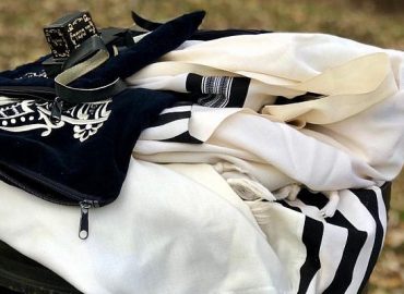 Tallis-and-tefillin